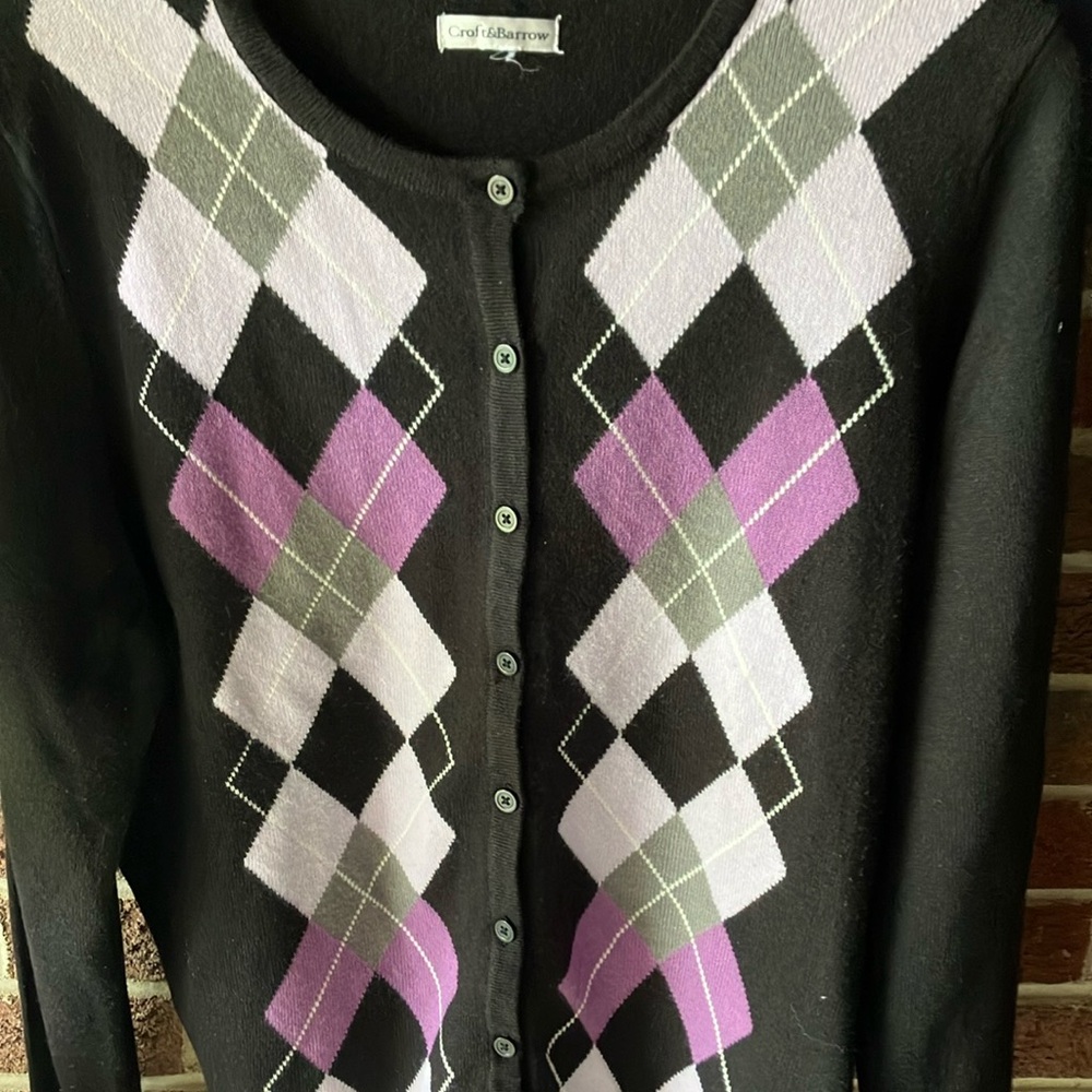 Croft and Barrow black button down sweatery